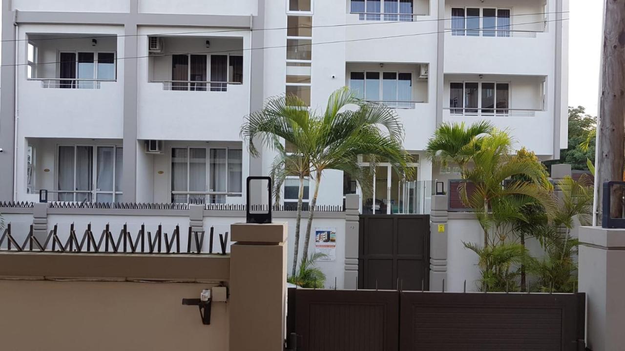 Monalysa St Honore Apartment & Studios Grand Bay Exterior photo